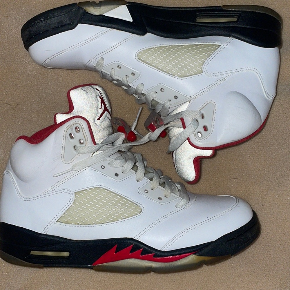 Men’s air Jordan retro 5